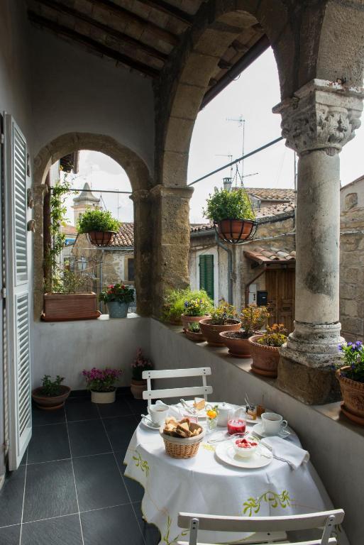 Boutique B&B Residenza Farnese Экстерьер фото